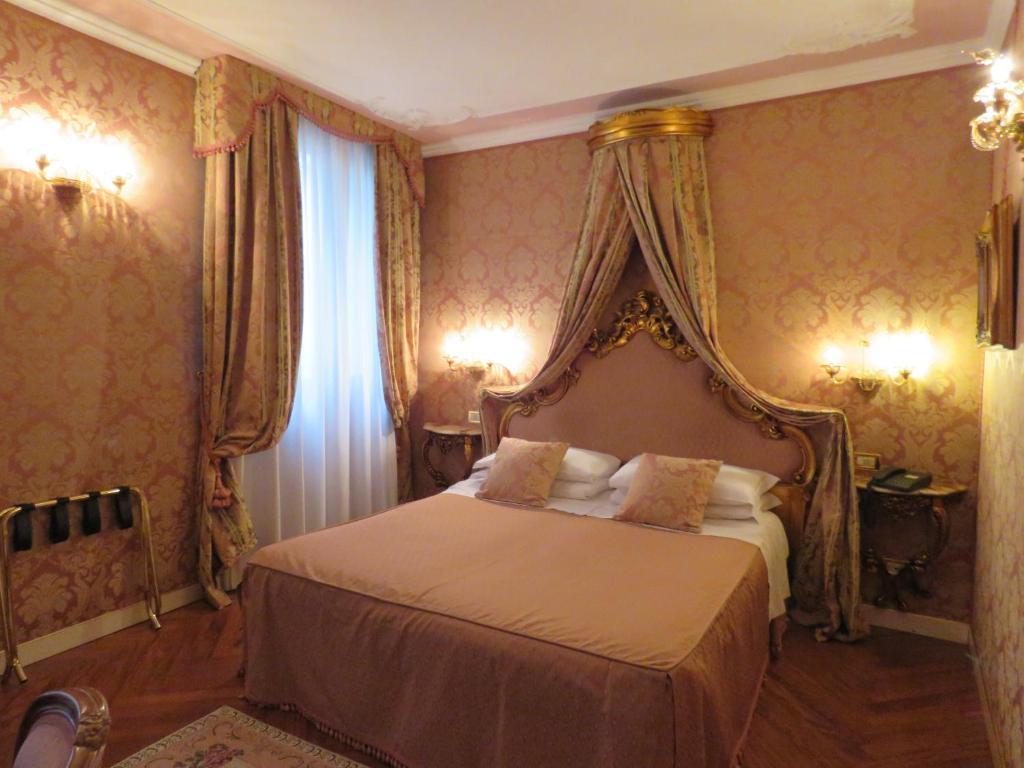 Hotel Antico Doge - A Member Of Elizabeth Hotel Group Veneţia Exterior foto