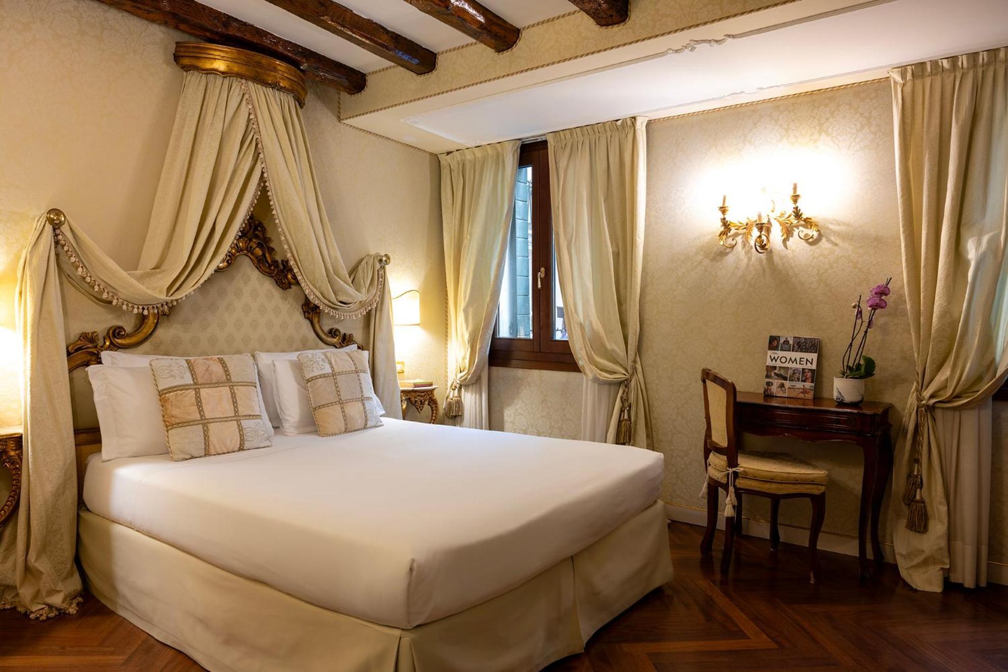 Hotel Antico Doge - A Member Of Elizabeth Hotel Group Veneţia Exterior foto